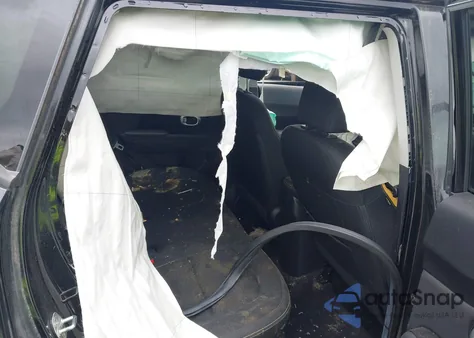 2015 Kia Soul + from USA, damaged, VIN KNDJP3A55F7795350